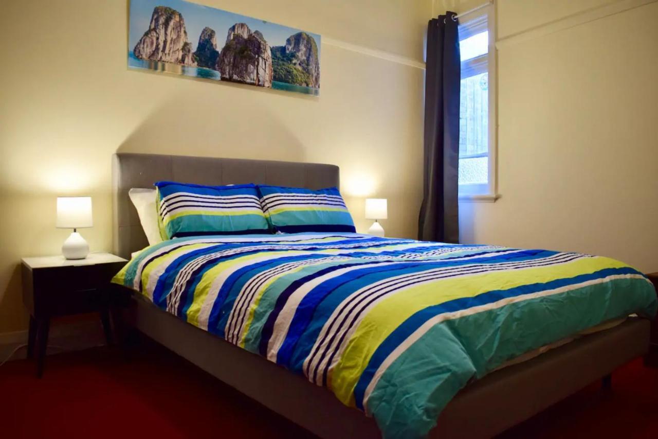 Comfortable 3 Bedroom Apartment In Trendy Haberfield Sydney Exterior foto